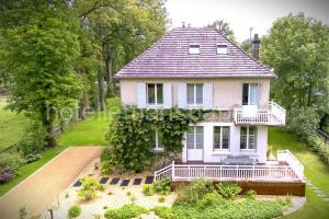 Gîte de la Futaie-Maison de caractère au calme à Yvré-lʼÉvêque